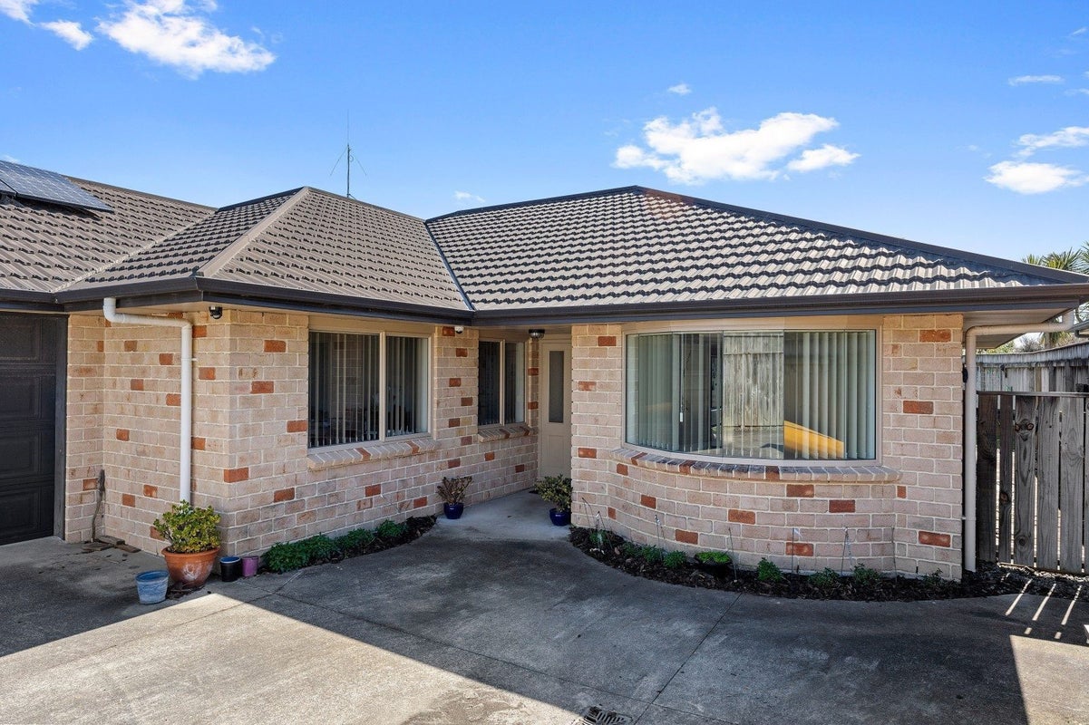 11B Ludlam Way, Otaki - Carousel 2