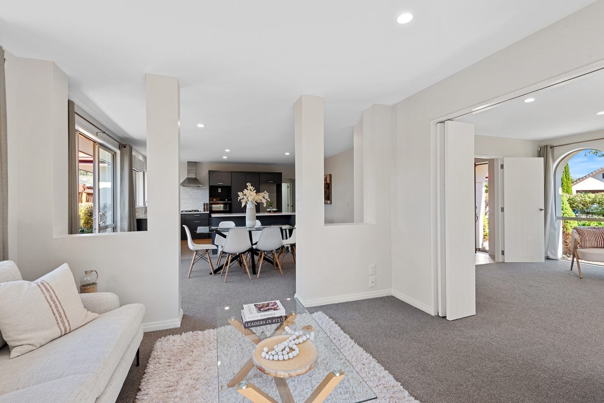 11 Mica Place, Northwood, Christchurch - Carousel 2