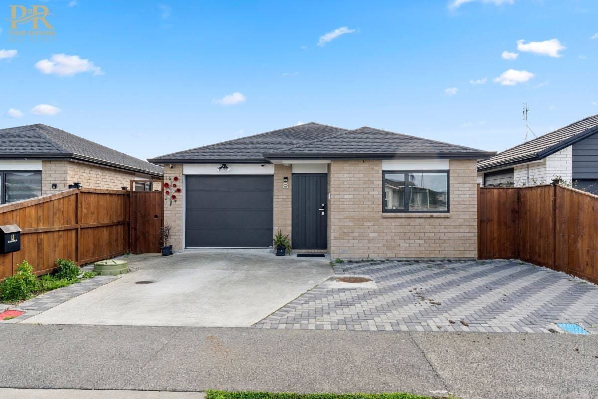8 Softwood Avenue, Takanini, Auckland - Carousel 1