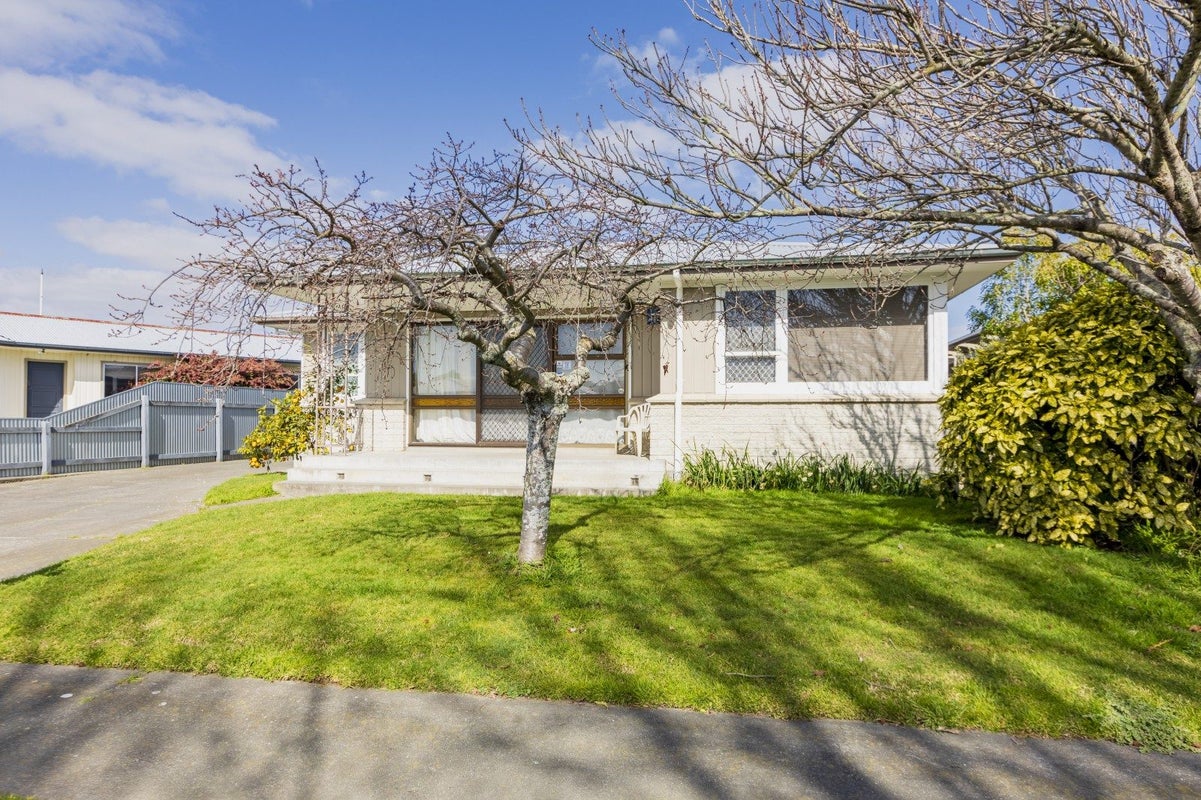 15 Elliott Street, Taradale, Napier - Carousel 17