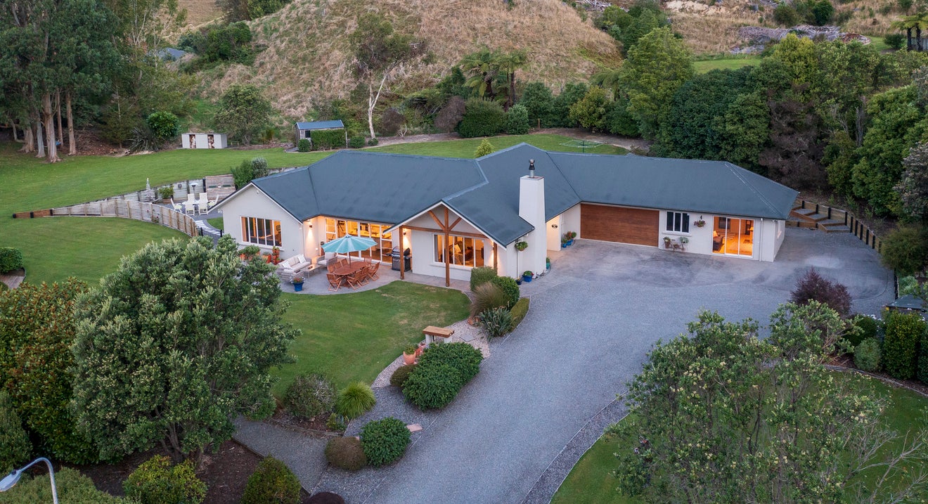 52 Mahaki Road, Nikau Valley, Paraparaumu - Carousel 28