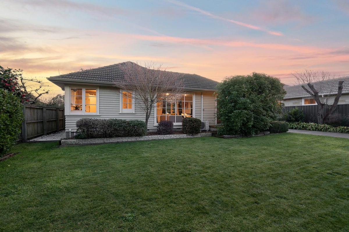 49 Wayside Avenue, Burnside, Christchurch - Carousel 2