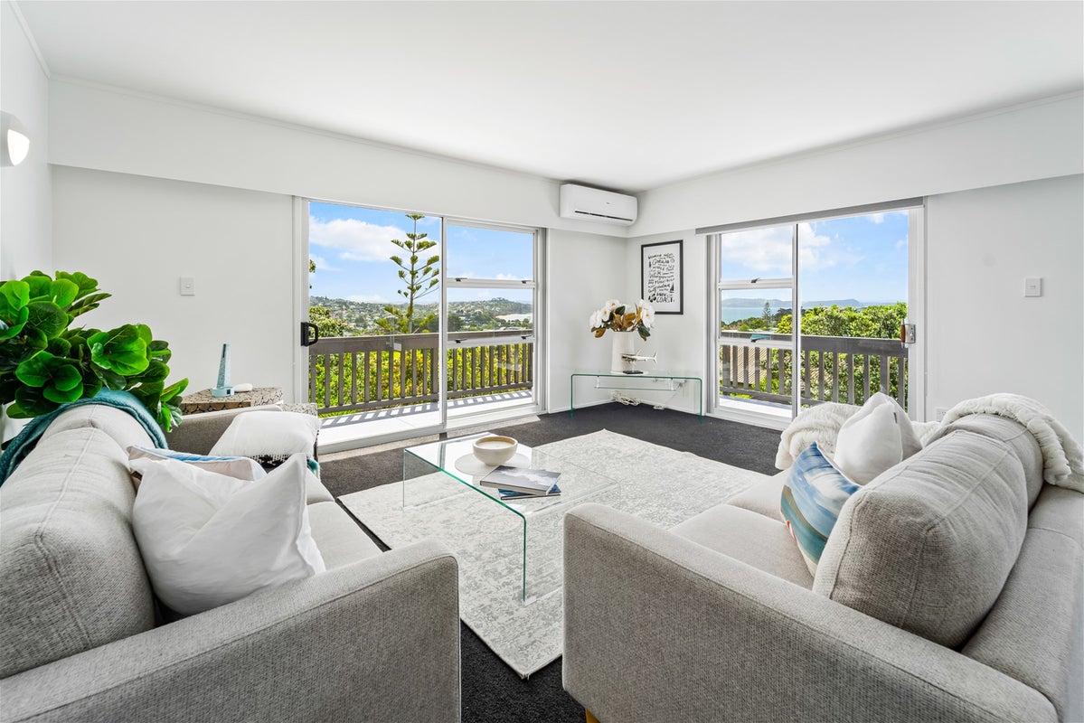 56 Stanmore Bay Road, Stanmore Bay, Whangaparaoa - Carousel 2