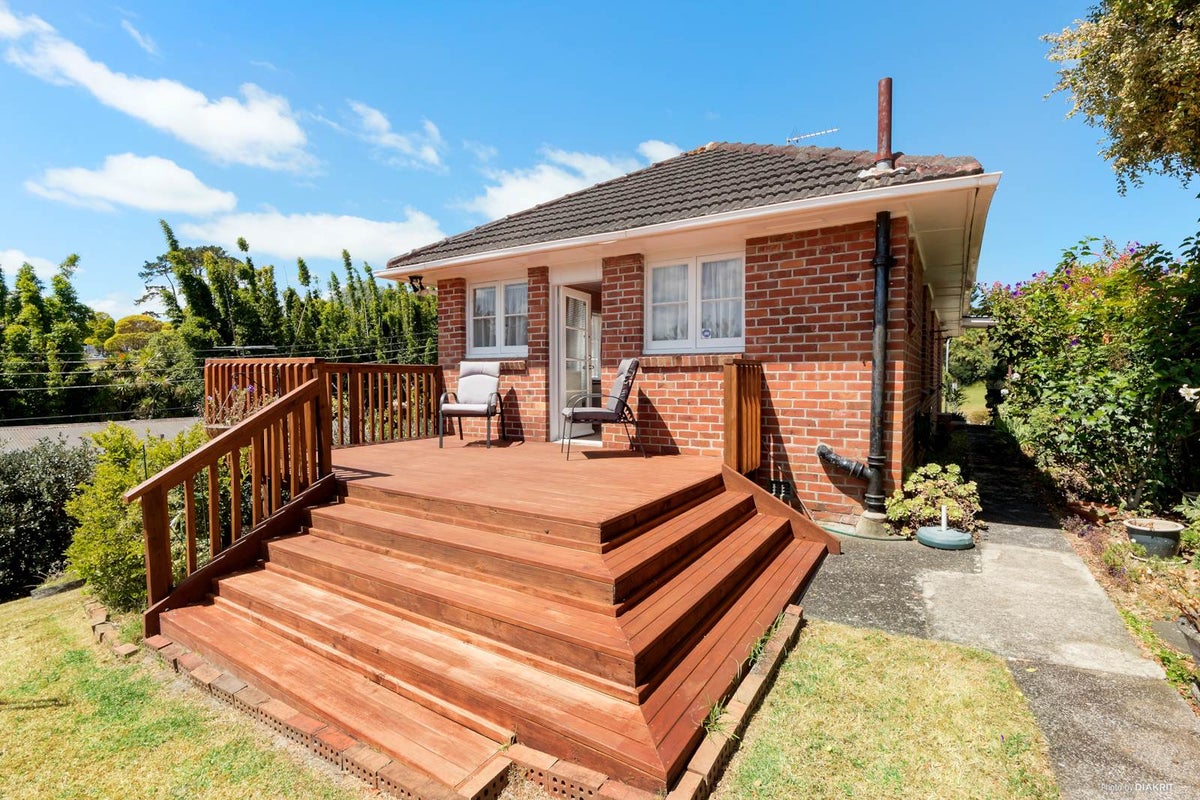 48 Terry Street, Blockhouse Bay, Auckland - Carousel 2