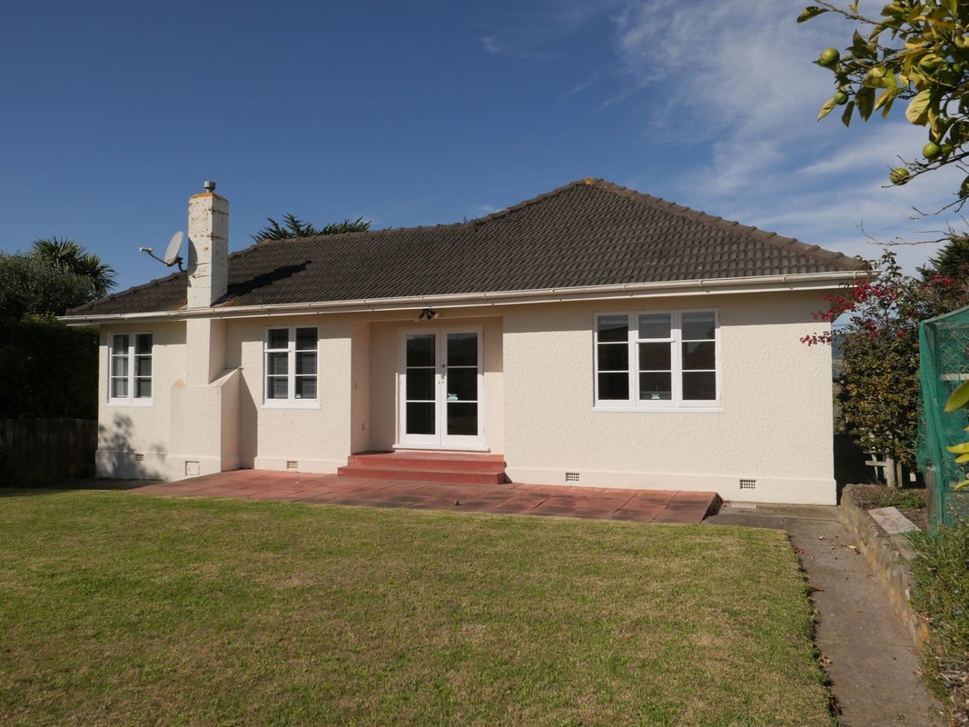 95 Golf Road, Paraparaumu Beach, Paraparaumu - Carousel 2