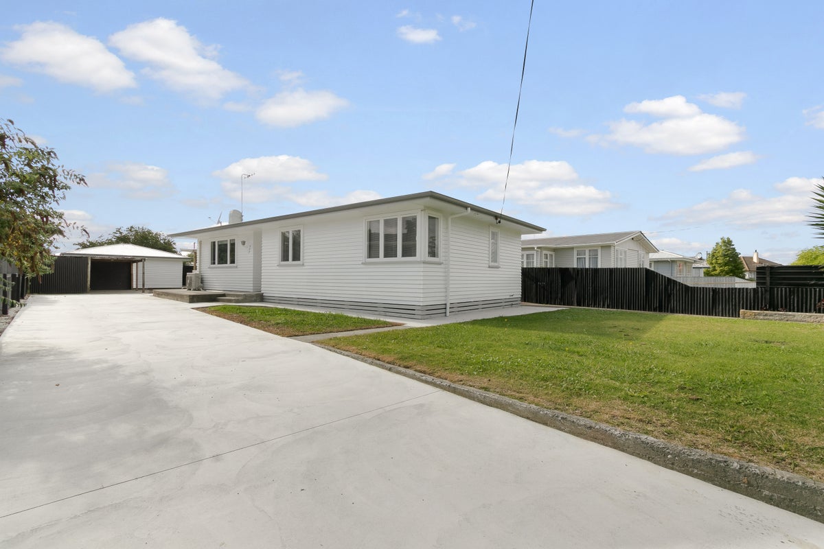 14 Mason Avenue, Maraenui, Napier - Carousel 1