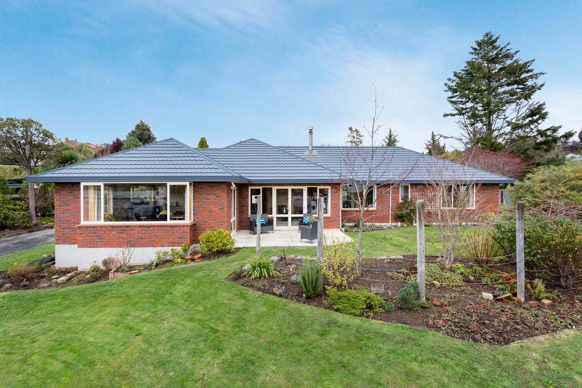 185 Shetland Street, Wakari, Dunedin - Carousel 1