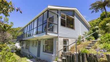 123 Awarua Street, Ngaio, Wellington - Carousel 1