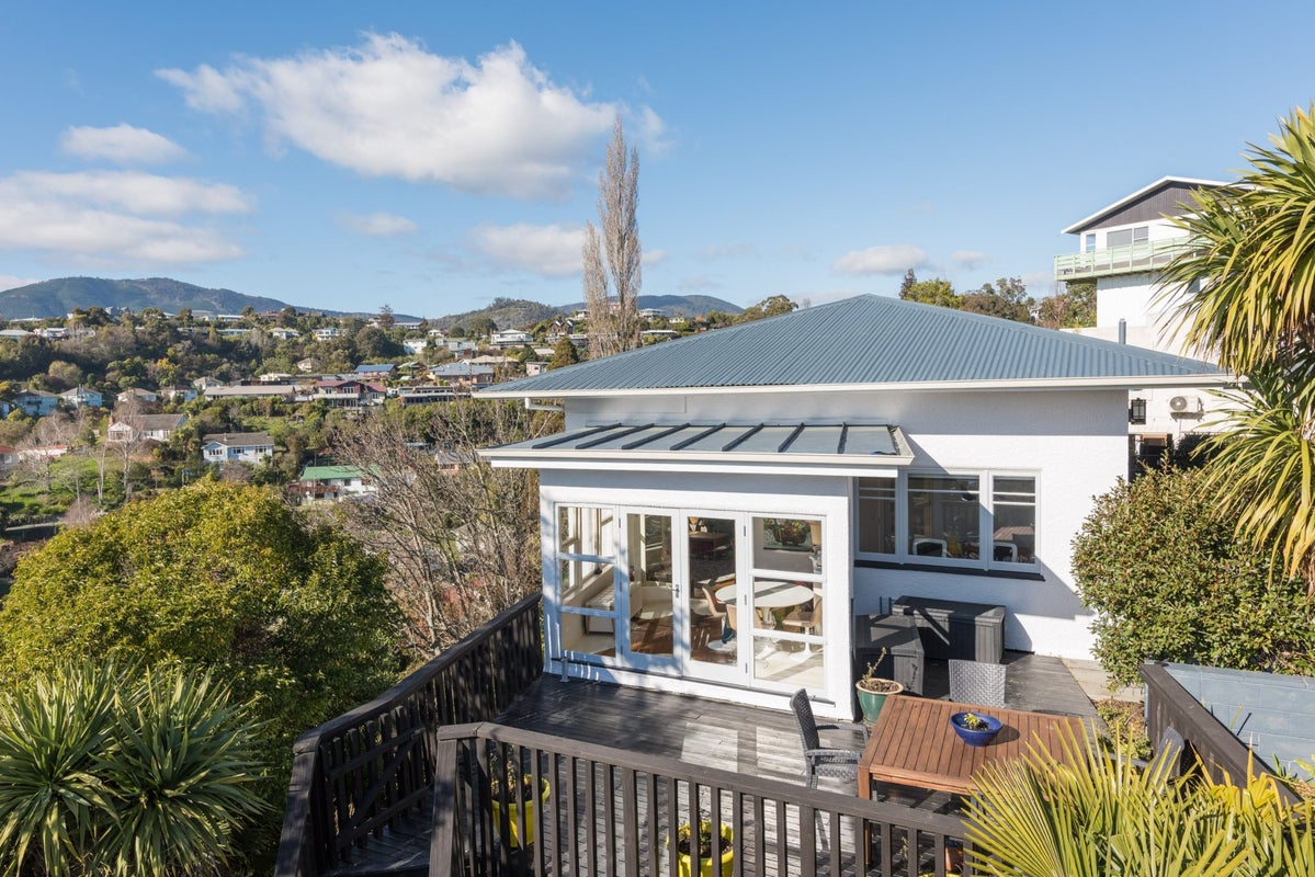 89 Princes Drive, Britannia Heights, Nelson - Carousel 1