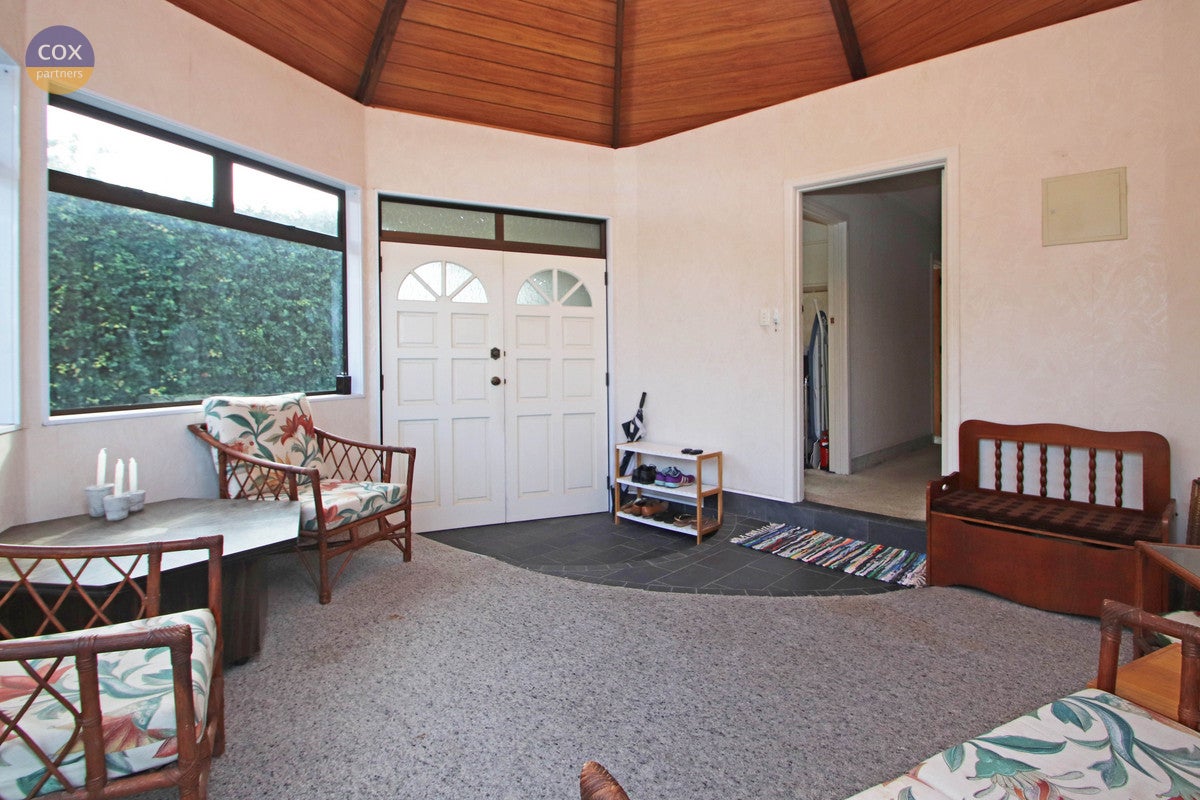 10 Exeter Crescent, Pirimai, Napier - Carousel 2