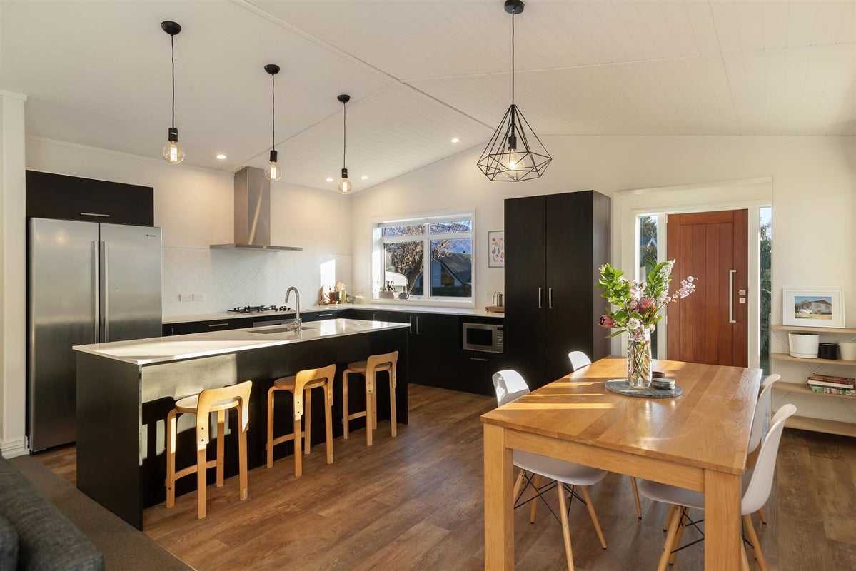 35 Adamson Drive, Arrowtown, Arrowtown - Carousel 1