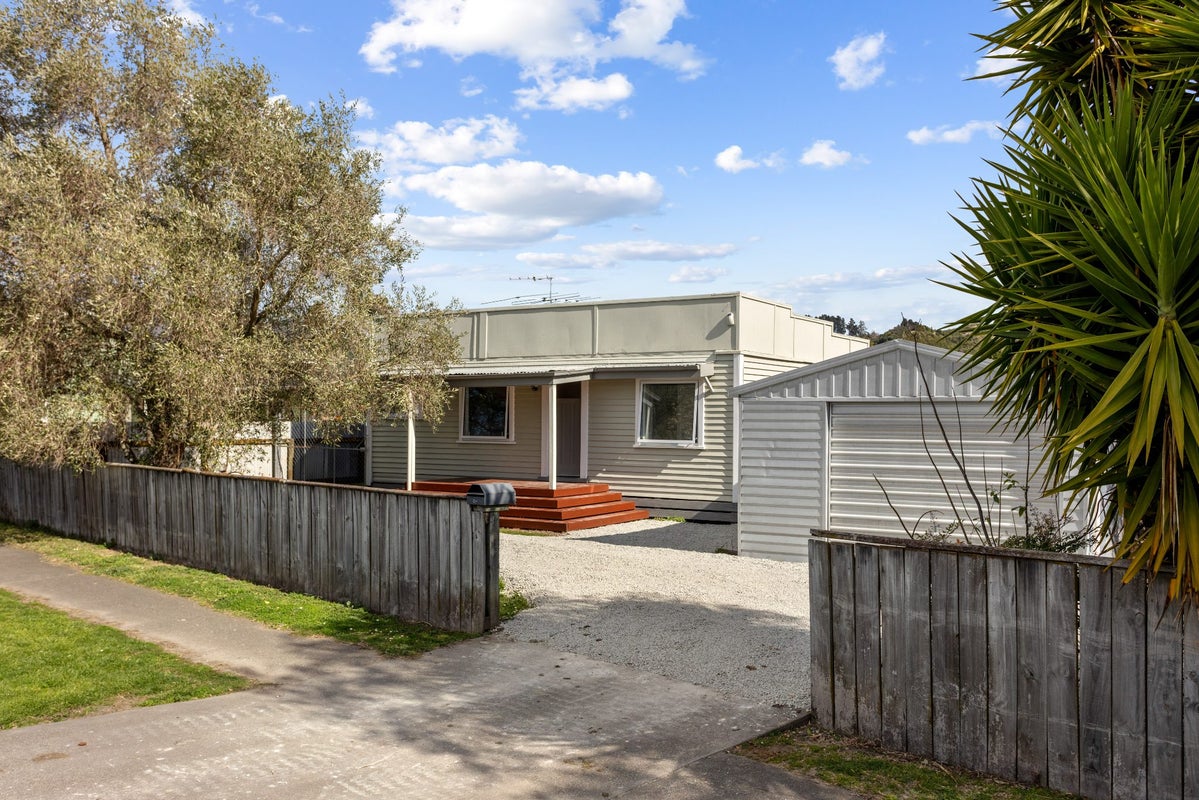 67 Graham Road, Inner Kaiti, Gisborne - Carousel 1