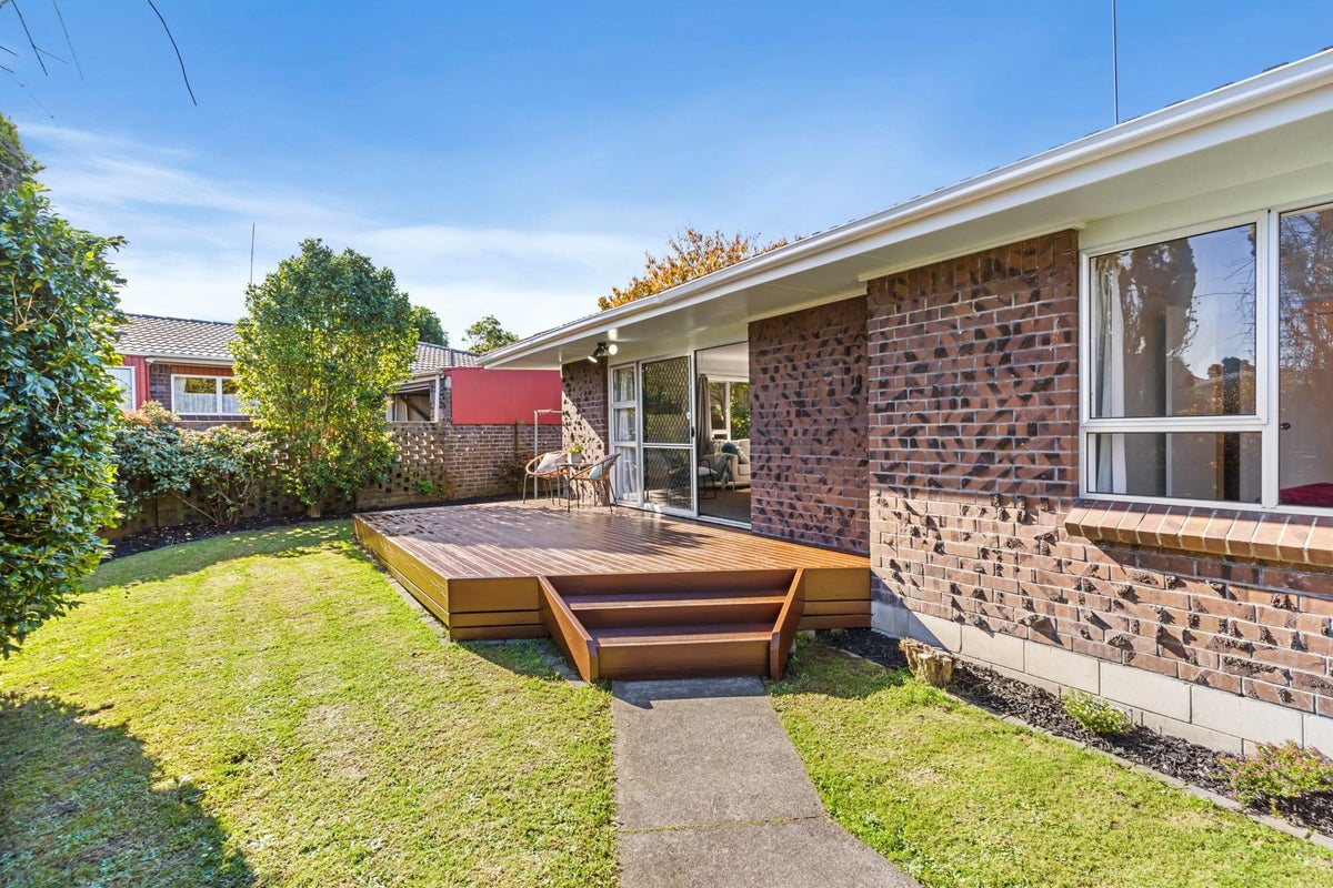 2/23 South Street, Papakura, Auckland - Carousel 2