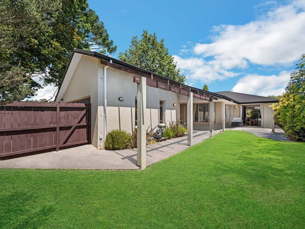 26A George Crescent, Buckland, Pukekohe - Carousel 1