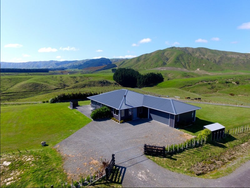 10 Angus Lane, Tokomaru, Palmerston North - Carousel 2