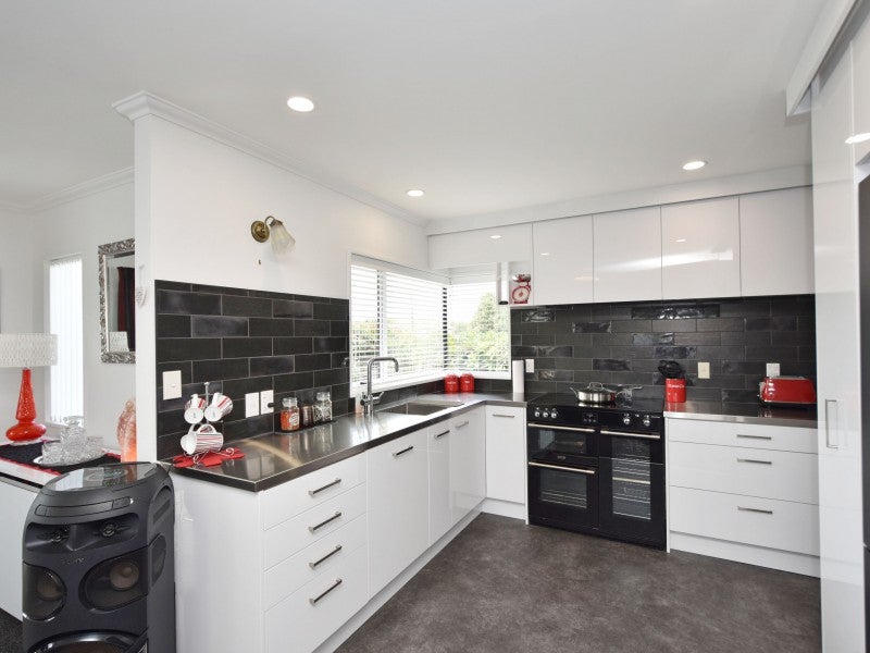 426 North Road, Waikiwi, Invercargill - Carousel 2