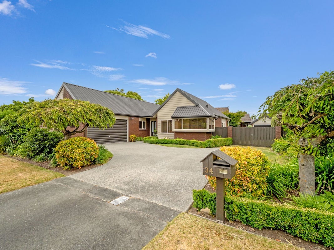 34 Rearsby Drive, Halswell, Christchurch - Carousel 1