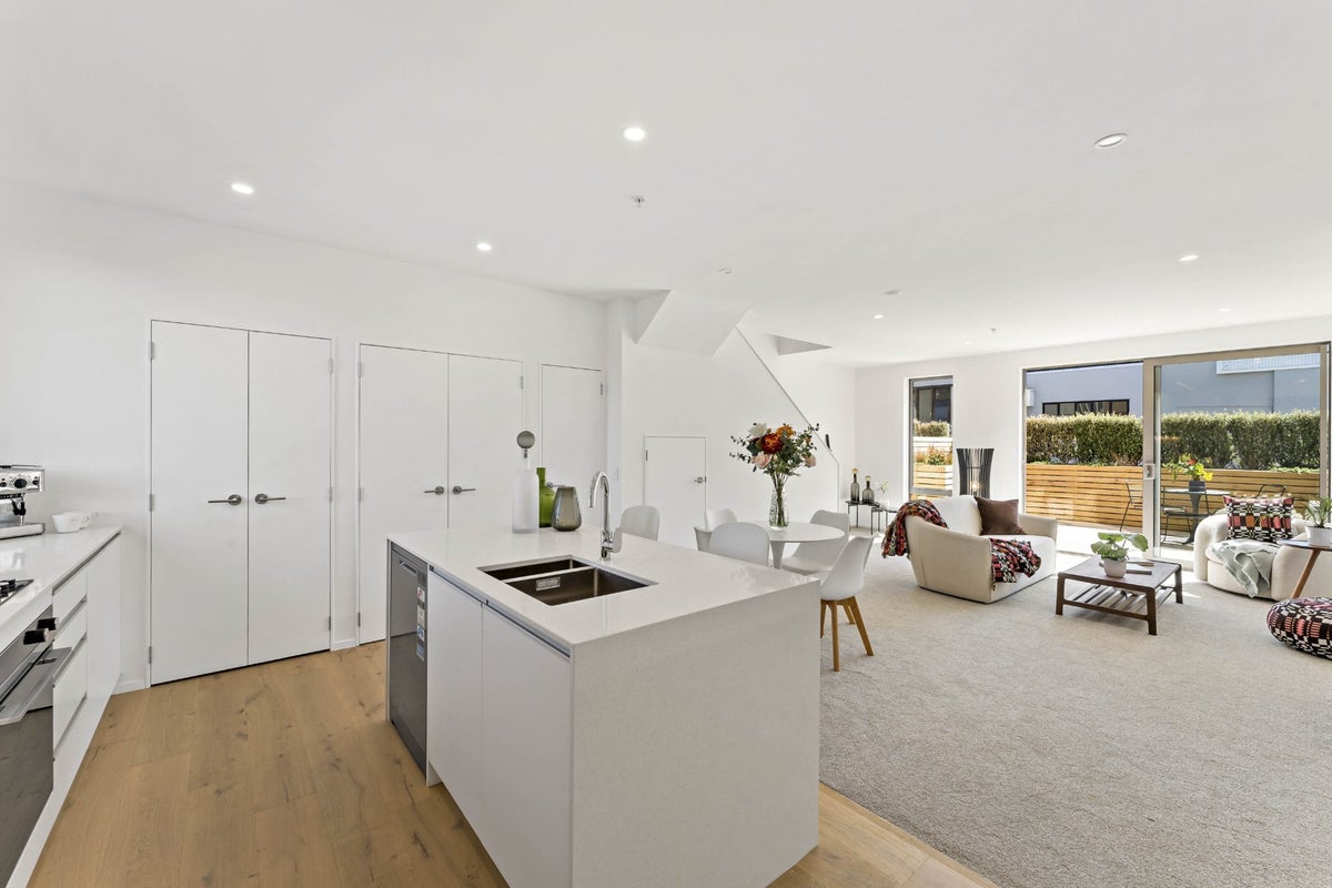 5/4 Norana Avenue, Remuera, Auckland - Carousel 1