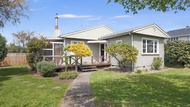 424 Greers Road, Northcote, Christchurch - Carousel 1