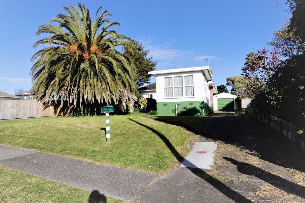 90 Portal Street, Durie Hill, Whanganui - Carousel 1
