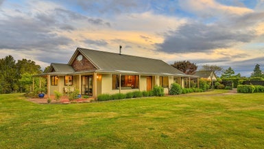 78 Old House Road, Upper Moutere - Carousel 1