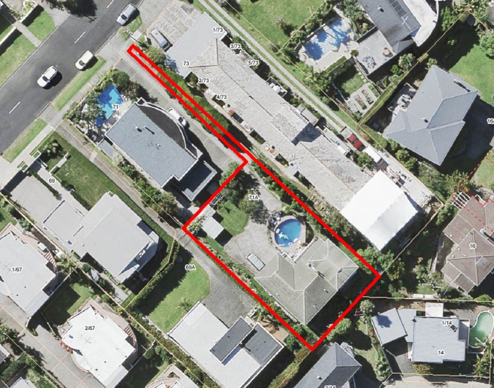 71A Castor Bay Road, Castor Bay, Auckland - Carousel 2