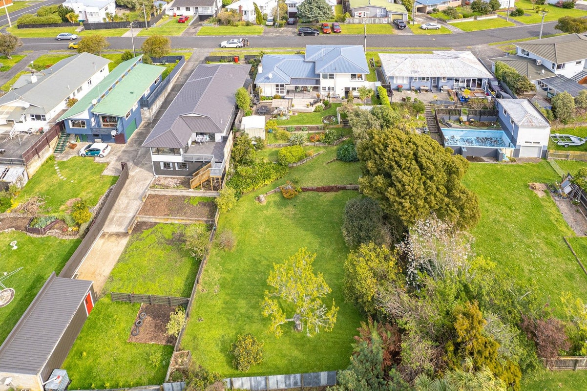 124 Koromiko Road, Gonville, Whanganui - Carousel 2
