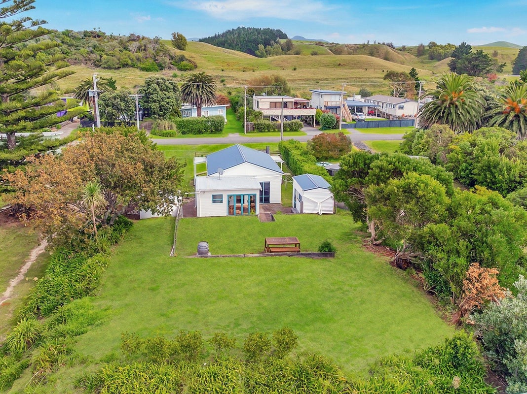 43 Pinedale Crescent, Riversdale Beach - Carousel 14
