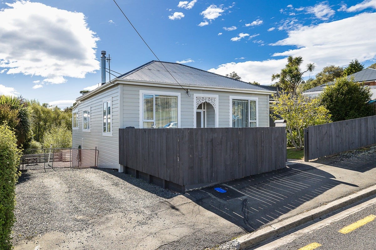 22 Short Street, Burnside, Dunedin - Carousel 16
