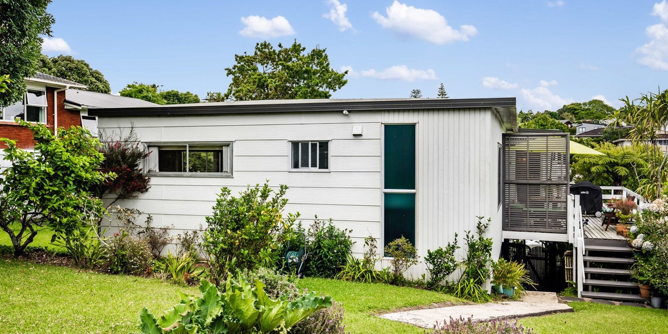 28 Houghton Street, Meadowbank, Auckland - Carousel 2
