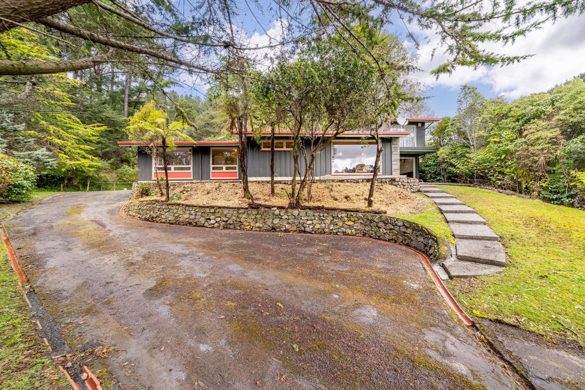 99 Pinehaven Road, Pinehaven, Upper Hutt - Carousel 26