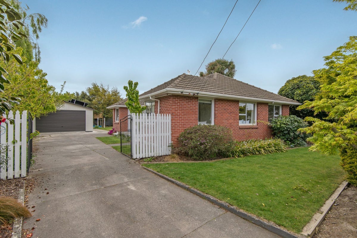 16 Delph Street, Avonhead, Christchurch - Carousel 1