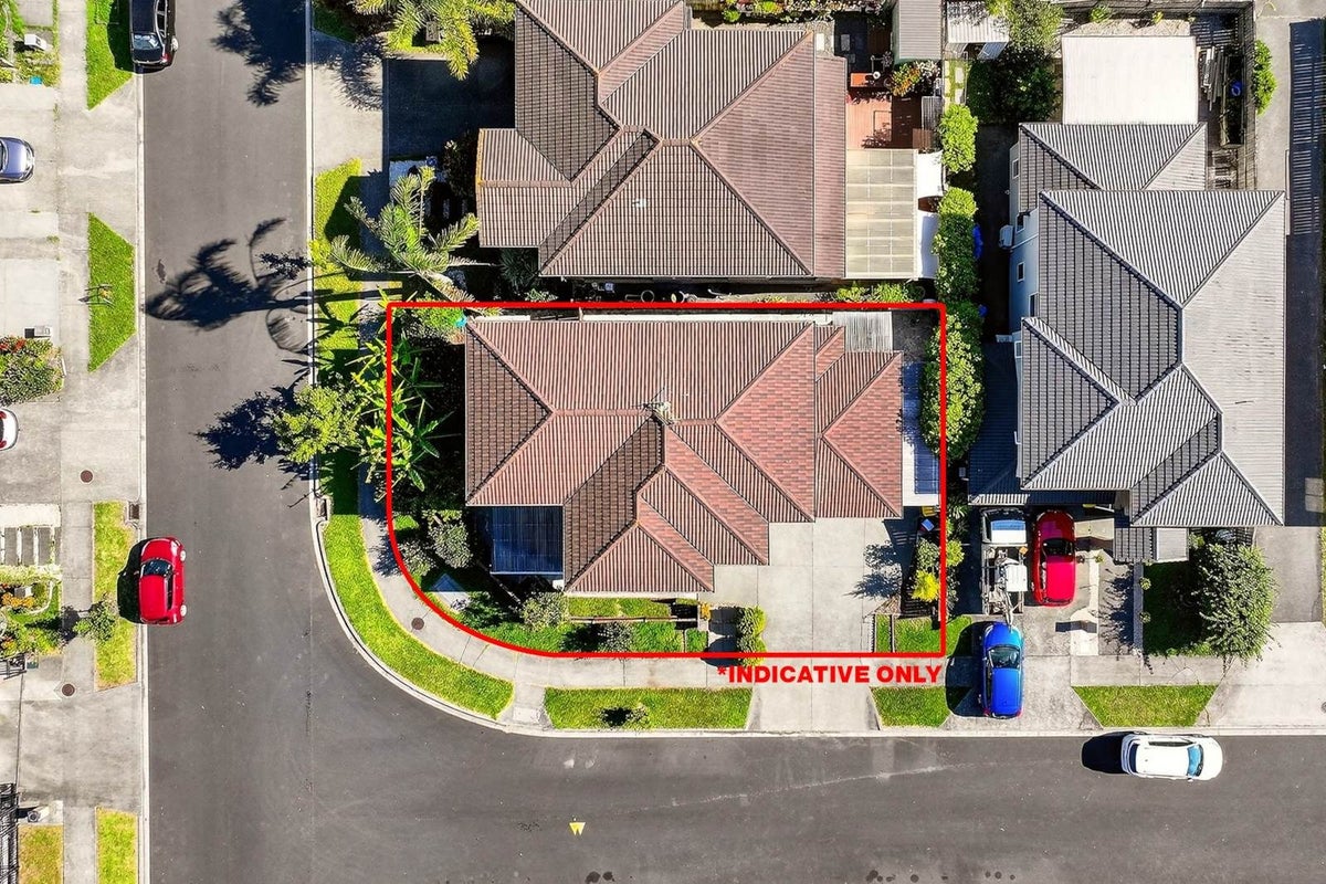 10 Shandon Street, Flat Bush, Auckland - Carousel 2