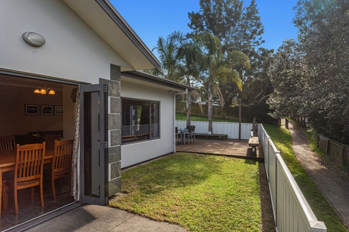 31 Meadow Vale, Coastlands, Whakatane - Carousel 2