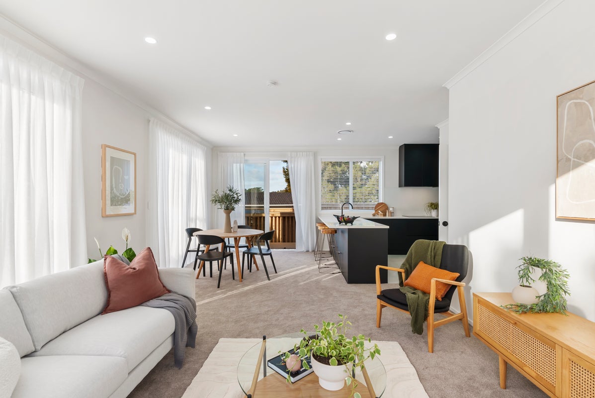 2E Castleton Street, Birkdale, Auckland - Carousel 2