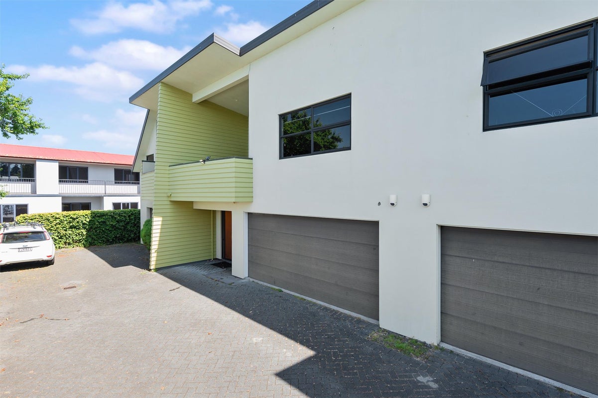 19C Edgecumbe Street, Whitiora, Hamilton - Carousel 12