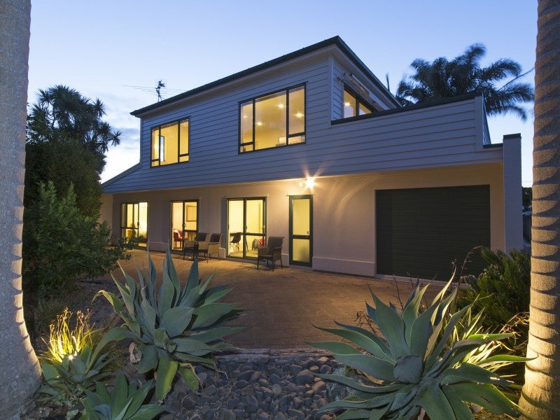 387A Point Chevalier Road, Point Chevalier, Auckland - Carousel 1