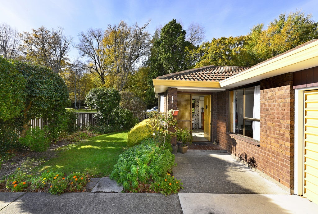 1/1 Hurunui Street, Cracroft, Christchurch - Carousel 2