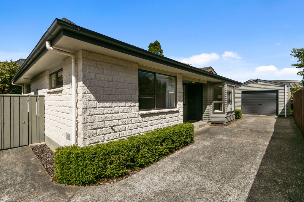 14A Sherwood Street, Woburn, Lower Hutt - Carousel 1