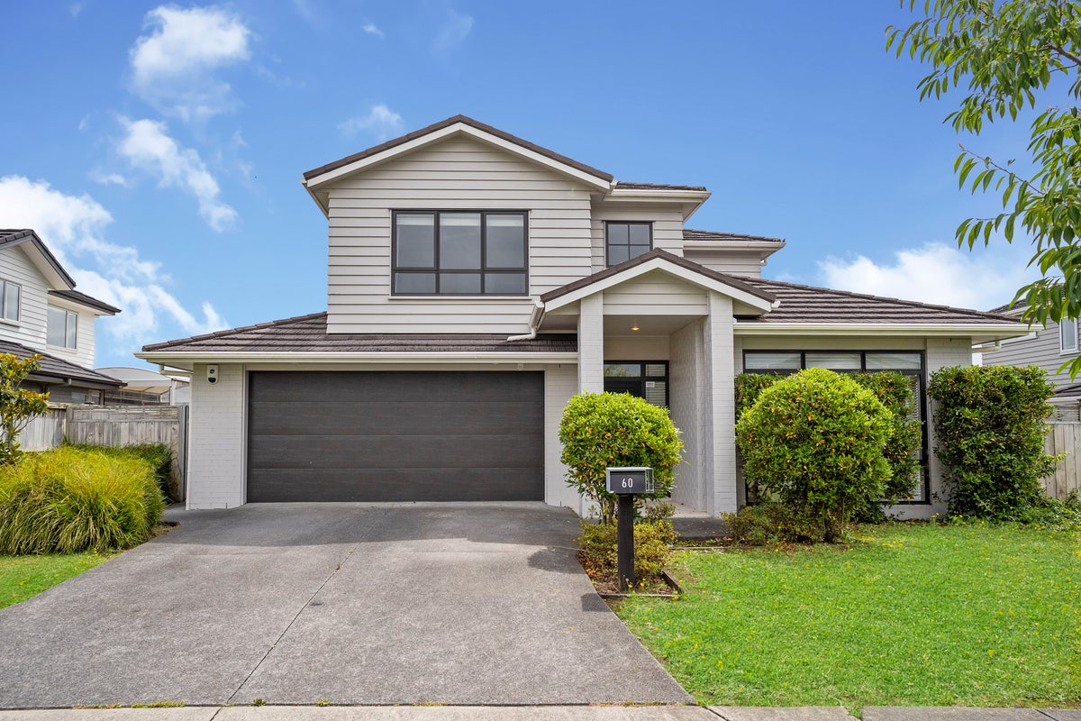 60 Bayvista Drive, Karaka, Papakura - Carousel 1
