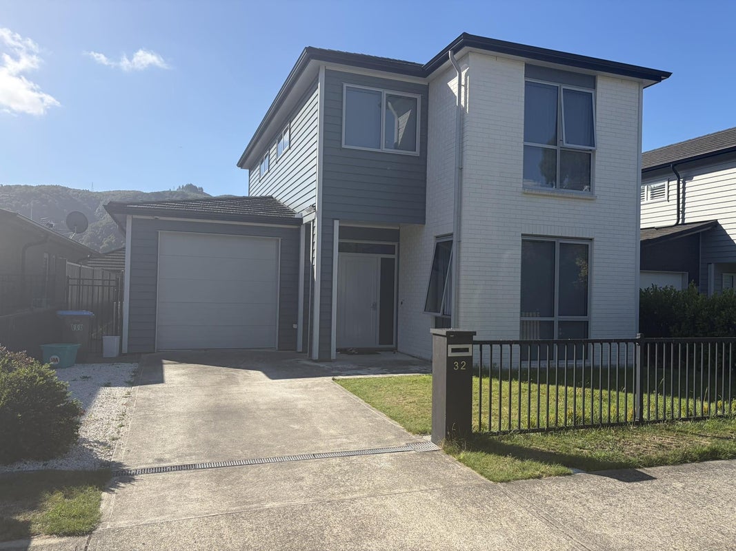32 Kiln Street, Silverstream, Upper Hutt - Carousel 1