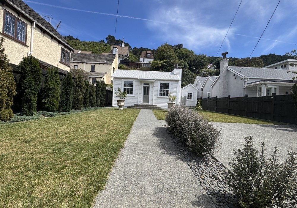 240 Tinakori Road, Thorndon, Wellington - Carousel 15