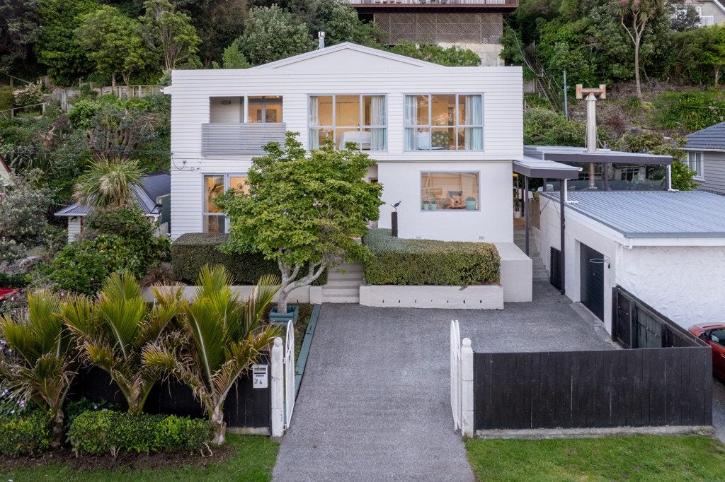 26 Severn Street, Island Bay, Wellington - Carousel 2