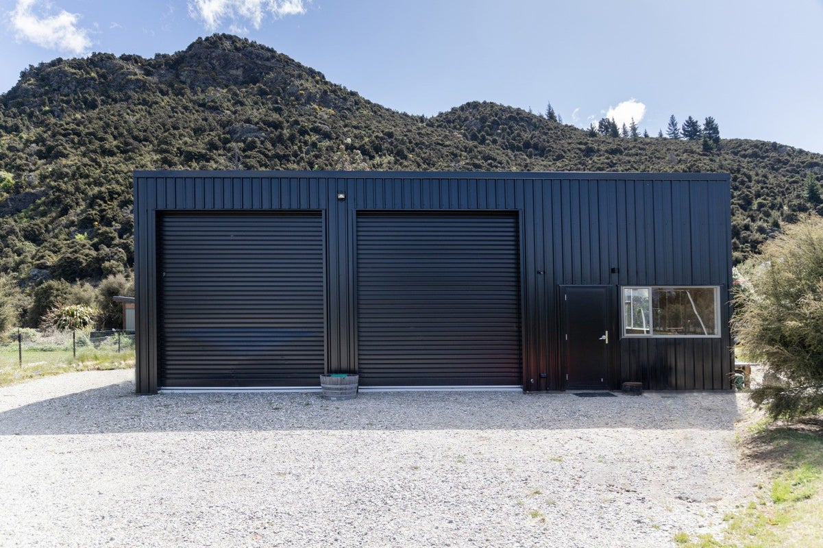1025 Aubrey Road, Albert Town, Wanaka - Carousel 15