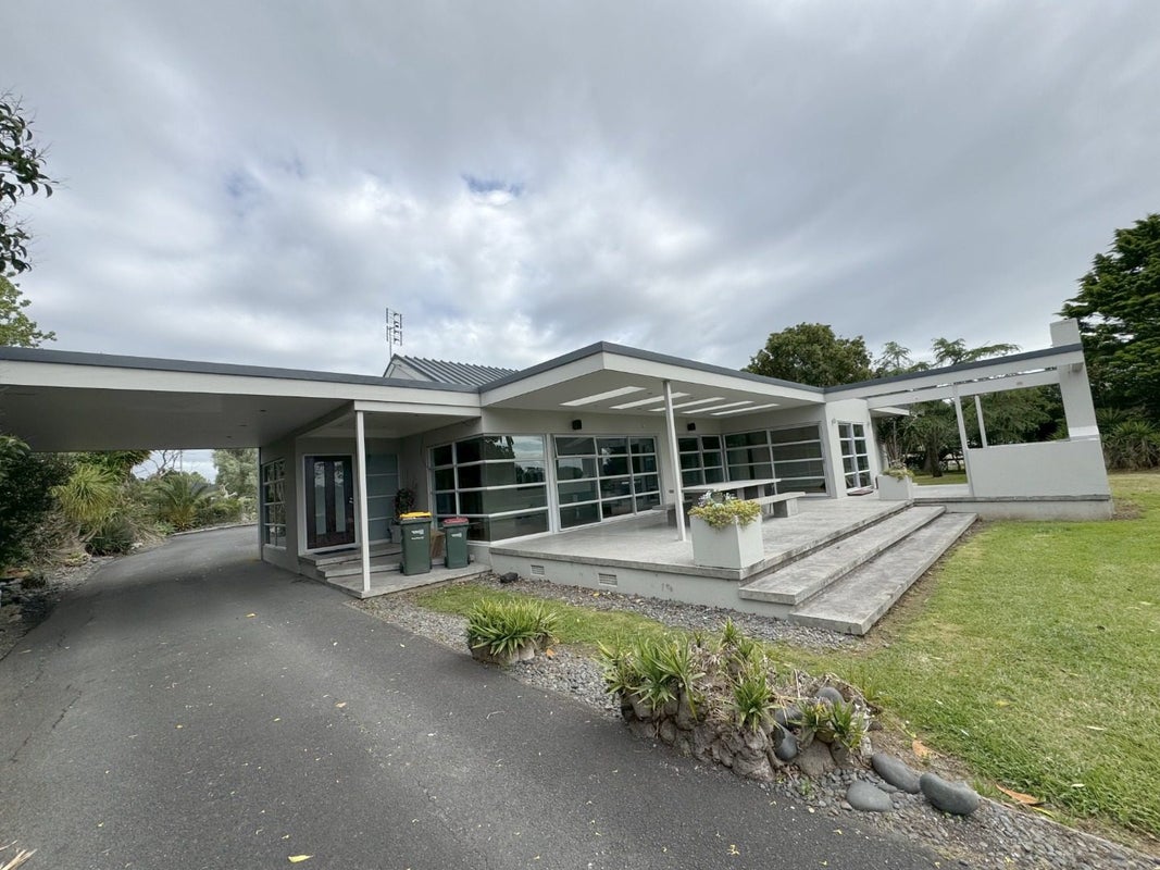 261 Airfield Road, Ardmore, Papakura - Carousel 2