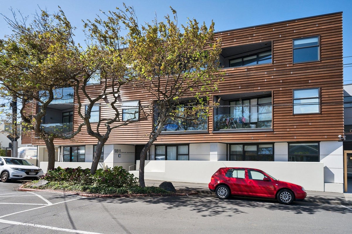 104/181 Tasman Street, Mount Cook, Wellington - Carousel 1