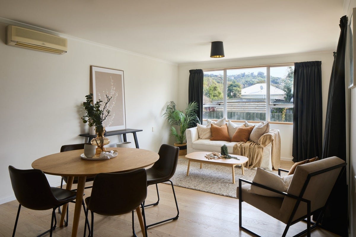 2/79 Wiggins Street, Sumner, Christchurch - Carousel 2