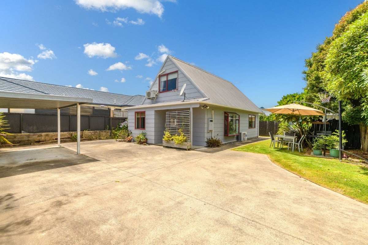 59A Chadwick Road, Greerton, Tauranga - Carousel 1