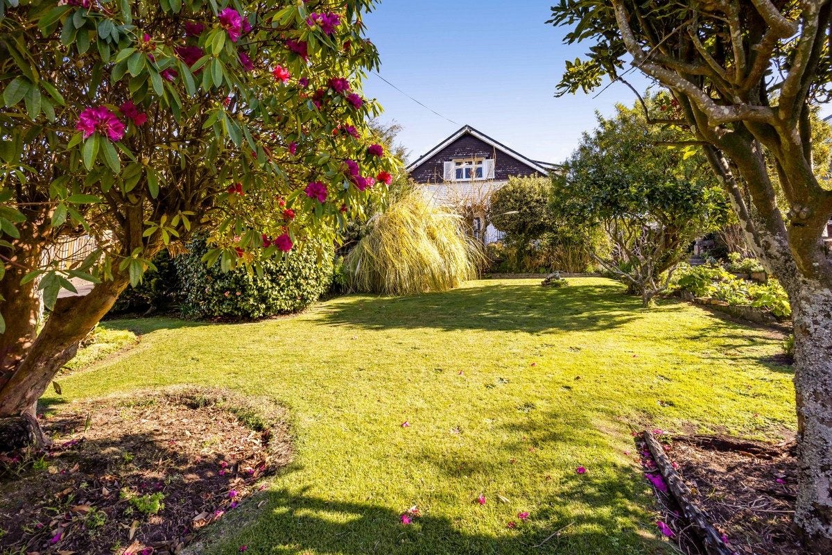 4 Kitchener Terrace, Moturoa, New Plymouth - Carousel 16