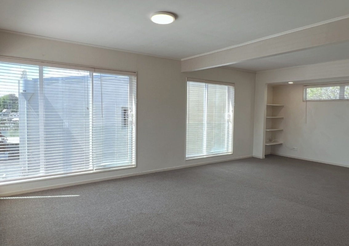 1235A Victoria Street, Whitiora, Hamilton - Carousel 2